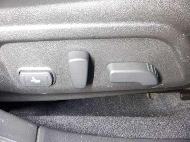 レガシィB4 2.5 4WD　本州仕入・ナビ・TV・B/T・Bカメラ・全席シートヒーター・LEDヘッドライト・アイドリングストップ・メモリー付電動シート・クルコン・パドルシフト・スマートキー・プッシュスタート・アイサイト 2500