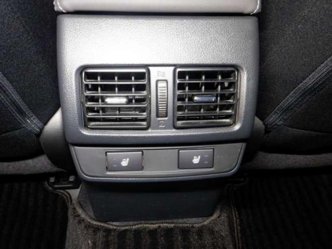 レガシィB4 2.5 4WD　本州仕入・ナビ・TV・B/T・Bカメラ・全席シートヒーター・LEDヘッドライト・アイドリングストップ・メモリー付電動シート・クルコン・パドルシフト・スマートキー・プッシュスタート・アイサイト 2500