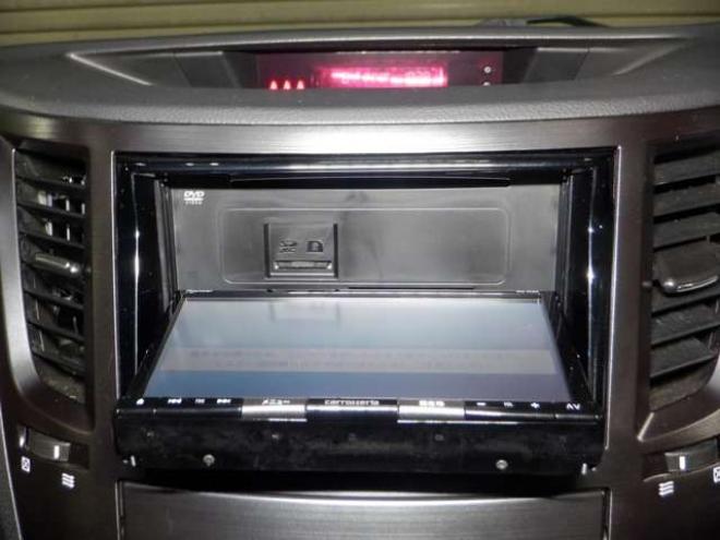 レガシィB4 2.5 i アイサイト Sパッケージ 4WD　後期型・ナビ・TV・Bカメラ・電動シート・スマートキー・プッシュスタート・アイドリングストップ・ETC・HID・パドルシフト・クルコン・フォグランプ・レーンキープ・革調シートカバー・社外エンスタ 2500