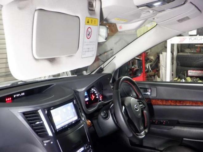 レガシィB4 2.5 i アイサイト Sパッケージ 4WD　後期型・ナビ・TV・Bカメラ・電動シート・スマートキー・プッシュスタート・アイドリングストップ・ETC・HID・パドルシフト・クルコン・フォグランプ・レーンキープ・革調シートカバー・社外エンスタ 2500