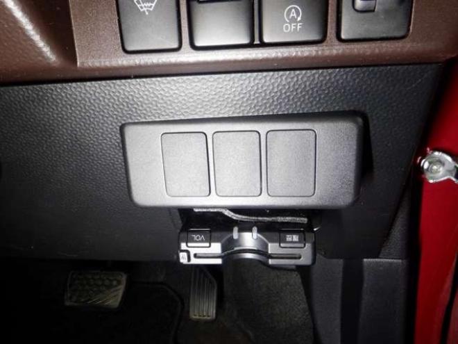 タンク1.0 G 4WD　ナビ・TV・Bカメラ・B/T・両側電動・スマートキー・プッシュスタート・クルコン・アイドリングストップ・純正エンスタ・オートライト・ステアリングスイッチ・オートエアコン 1000