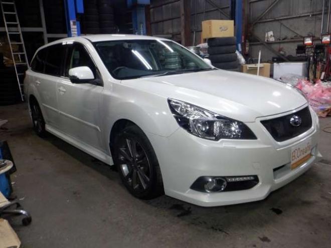 レガシィワゴン2.5 i Bスポーツ アイサイト Gパッケージ 4WD　本州仕入・後期型・ナビ・TV・B/T・Bカメラ・ハーフレザー・電動シート・衝突軽減・レーダークルーズ・アイドリングストップ・スマートキー・プッシュスタート・フォグランプ・パドルシフト・ 2500