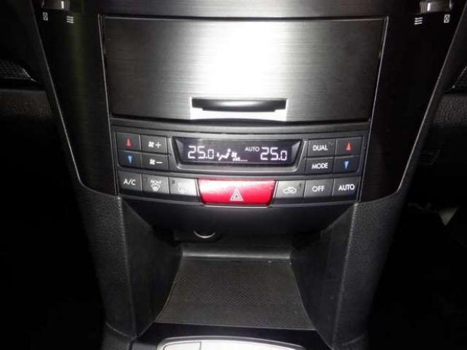 レガシィワゴン2.5 i Bスポーツ アイサイト Gパッケージ 4WD　本州仕入・後期型・ナビ・TV・B/T・Bカメラ・ハーフレザー・電動シート・衝突軽減・レーダークルーズ・アイドリングストップ・スマートキー・プッシュスタート・フォグランプ・パドルシフト・ 2500