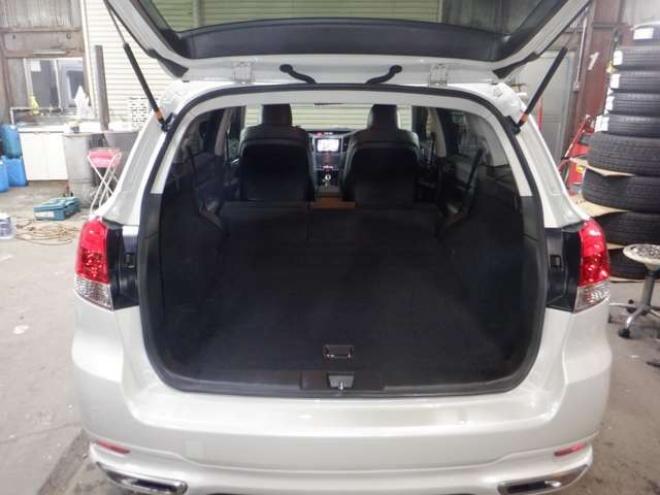 レガシィワゴン2.5 i Bスポーツ アイサイト Gパッケージ 4WD　本州仕入・後期型・ナビ・TV・B/T・Bカメラ・ハーフレザー・電動シート・衝突軽減・レーダークルーズ・アイドリングストップ・スマートキー・プッシュスタート・フォグランプ・パドルシフト・ 2500