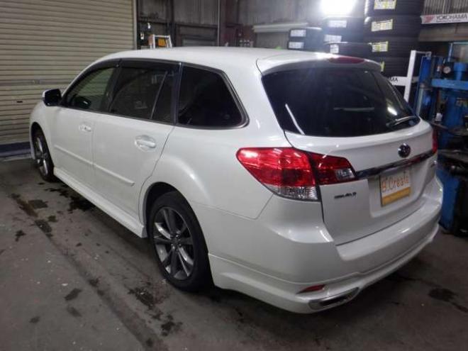 レガシィワゴン2.5 i Bスポーツ アイサイト Gパッケージ 4WD　本州仕入・後期型・ナビ・TV・B/T・Bカメラ・ハーフレザー・電動シート・衝突軽減・レーダークルーズ・アイドリングストップ・スマートキー・プッシュスタート・フォグランプ・パドルシフト・ 2500