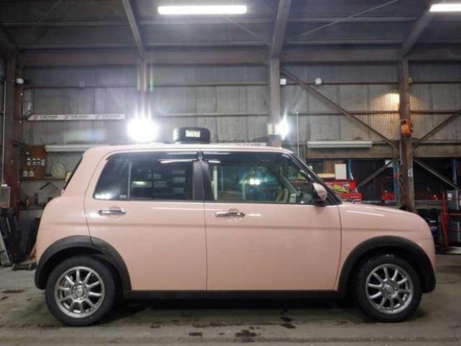 ラパンX 4WD　本州仕入　4WD　ナビ　フルセグTV　B/T　ETC　衝突軽減ブレーキ　HID　シートヒーター　ドアバイザー　スマートキー　プッシュスタート 660