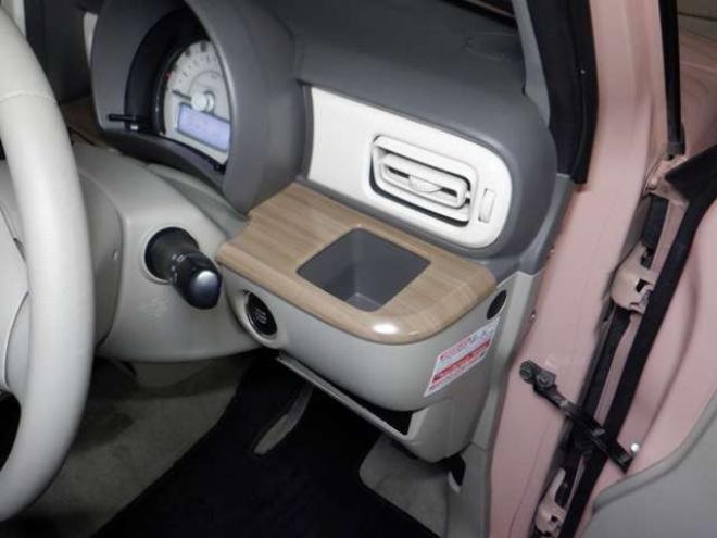 ラパンX 4WD　本州仕入　4WD　ナビ　フルセグTV　B/T　ETC　衝突軽減ブレーキ　HID　シートヒーター　ドアバイザー　スマートキー　プッシュスタート 660