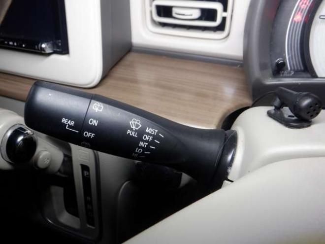 ラパンX 4WD　本州仕入　4WD　ナビ　フルセグTV　B/T　ETC　衝突軽減ブレーキ　HID　シートヒーター　ドアバイザー　スマートキー　プッシュスタート 660