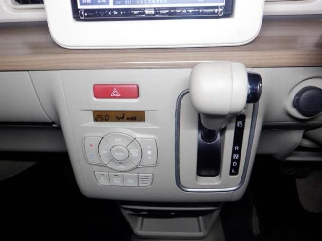 ラパンX 4WD　本州仕入　4WD　ナビ　フルセグTV　B/T　ETC　衝突軽減ブレーキ　HID　シートヒーター　ドアバイザー　スマートキー　プッシュスタート 660