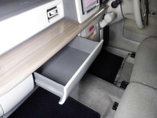 ラパンX 4WD　本州仕入　4WD　ナビ　フルセグTV　B/T　ETC　衝突軽減ブレーキ　HID　シートヒーター　ドアバイザー　スマートキー　プッシュスタート 660