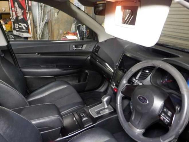 レガシィワゴン2.5 i Bスポーツ アイサイト Gパッケージ 4WD　本州仕入・後期型・ナビ・TV・B/T・ハーフレザーシート・電動シート・スマートキー・プッシュスタート・クルコン・HID・ETC・フォグランプ・アイドリングストップ・パドルシフト 2500