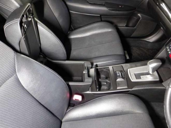 レガシィワゴン2.5 i Bスポーツ アイサイト Gパッケージ 4WD　本州仕入・後期型・ナビ・TV・B/T・ハーフレザーシート・電動シート・スマートキー・プッシュスタート・クルコン・HID・ETC・フォグランプ・アイドリングストップ・パドルシフト 2500