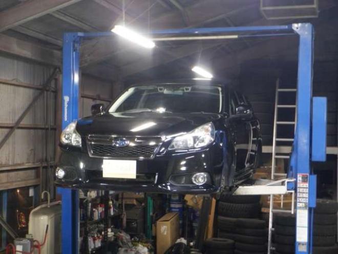 レガシィワゴン2.5 i Bスポーツ アイサイト Gパッケージ 4WD　本州仕入・後期型・ナビ・TV・B/T・ハーフレザーシート・電動シート・スマートキー・プッシュスタート・クルコン・HID・ETC・フォグランプ・アイドリングストップ・パドルシフト 2500