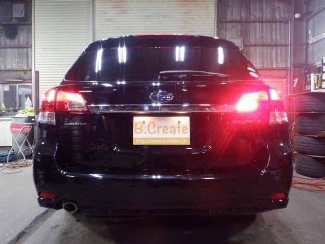 レガシィワゴン2.5 i Bスポーツ アイサイト Gパッケージ 4WD　本州仕入・後期型・ナビ・TV・B/T・ハーフレザーシート・電動シート・スマートキー・プッシュスタート・クルコン・HID・ETC・フォグランプ・アイドリングストップ・パドルシフト 2500