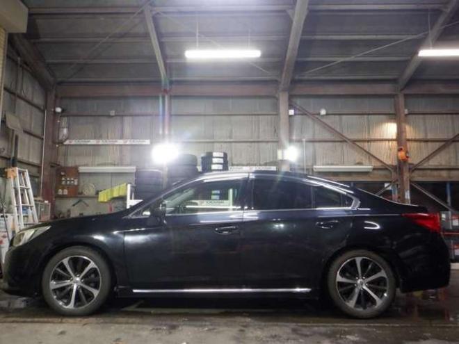 レガシィB4 2.5 リミテッド 4WD　本州仕入　4WD　ナビ　フルセグTV　Bluetoothオーディオ　ETC　エンスタ　全席シートヒーター　革シート　パワーシート　LEDヘッドライト　フォグランプ　パドルシフト　プッシュスタート 2500