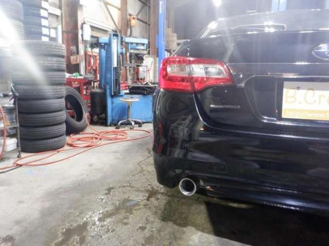 レガシィB4 2.5 リミテッド 4WD　本州仕入　4WD　ナビ　フルセグTV　Bluetoothオーディオ　ETC　エンスタ　全席シートヒーター　革シート　パワーシート　LEDヘッドライト　フォグランプ　パドルシフト　プッシュスタート 2500