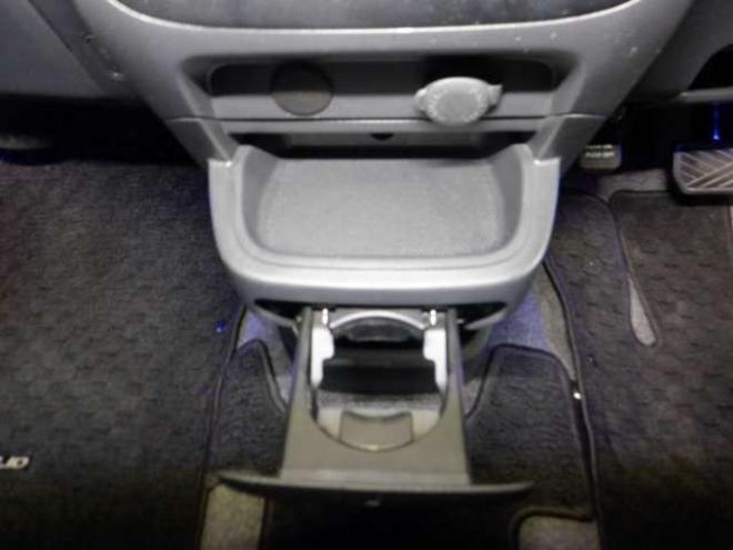 ソリオ1.2 バンディット 4WD　4WD　ナビ　フルセグTV　USB接続　バックカメラ　サイドカメラ　シートヒーター　両側パワスラ　100V電源　HID　フォグランプ　ドアバイザー　スマートキー　プッシュスタート 1200