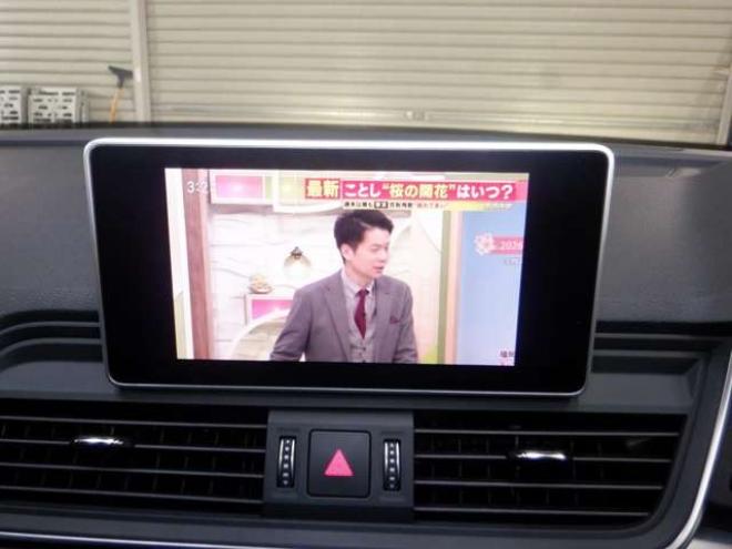 アウディQ5 2.0 TFSI クワトロ スポーツ ラグジュアリーパッケージ 4WD　茶革・ナビ・TV・B/T・F/S/Bカメラ・マトリクスLED・ヴァーチャルコックピット・電動リアゲート・シートヒーター・ACC・パワーシート・ETC・エアサス 正規輸入車 2000