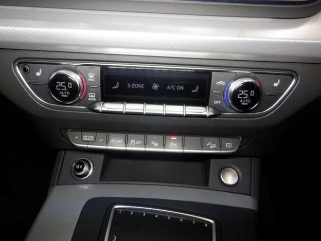 アウディQ5 2.0 TFSI クワトロ スポーツ ラグジュアリーパッケージ 4WD　茶革・ナビ・TV・B/T・F/S/Bカメラ・マトリクスLED・ヴァーチャルコックピット・電動リアゲート・シートヒーター・ACC・パワーシート・ETC・エアサス 正規輸入車 2000