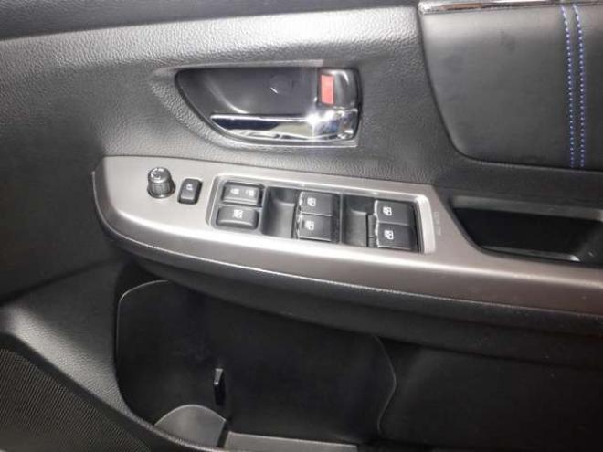 レヴォーグ1.6 GT-S アイサイト 4WD　本州仕入・ナビ・TV・B/T・Bカメラ・LEDヘッドライト・電動シート・ETC・パドルシフト・スマートキー・プッシュスタート・アイドリングストップ・クルコン・フォグランプ・衝突軽減・レーンキープ 1600