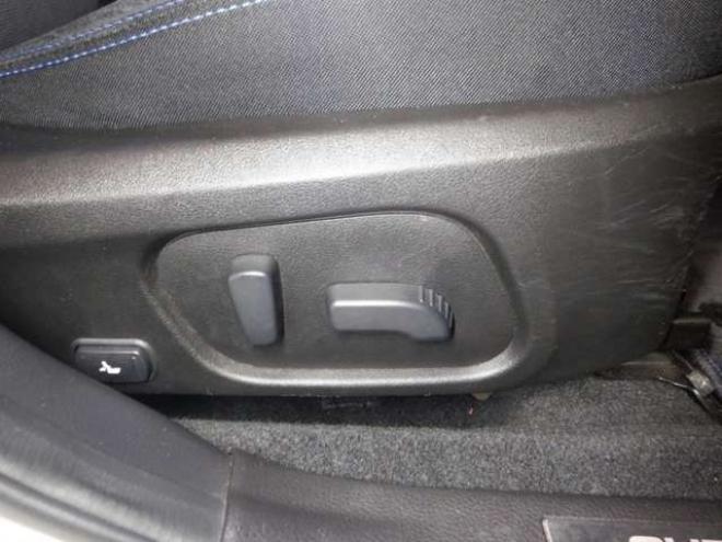 レヴォーグ1.6 GT-S アイサイト 4WD　本州仕入・ナビ・TV・B/T・Bカメラ・LEDヘッドライト・電動シート・ETC・パドルシフト・スマートキー・プッシュスタート・アイドリングストップ・クルコン・フォグランプ・衝突軽減・レーンキープ 1600