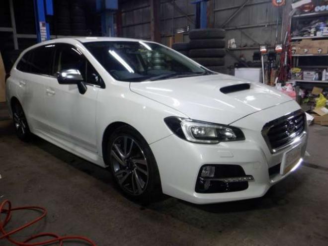 レヴォーグ1.6 GT-S アイサイト 4WD　本州仕入・ナビ・TV・B/T・Bカメラ・LEDヘッドライト・電動シート・ETC・パドルシフト・スマートキー・プッシュスタート・アイドリングストップ・クルコン・フォグランプ・衝突軽減・レーンキープ 1600