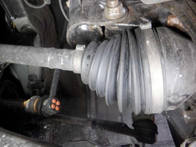 CX-52.2 XD ディーゼルターボ 4WD　ナビ・TV・B/T・S/Bカメラ・エンスタ・スマートキー・プッシュスタート・クルコン・衝突軽減・ステアリングスイッチ・HID・ETC・フォグランプ・アイドリングストップ・純正AW・オートライト 2200