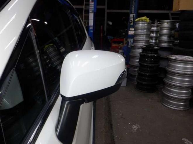 レヴォーグ1.6 GT-S アイサイト 4WD　本州仕入・ナビ・TV・B/T・Bカメラ・前席電動シート・LEDヘッドライト・LEDアクセサリーライナー・パドルシフト・クルコン・アイドリングストップ・衝突軽減・スマートキー・プッシュスタート・ 1600