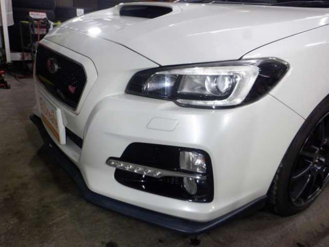 レヴォーグ1.6 GT-S アイサイト 4WD　本州仕入・ナビ・TV・B/T・Bカメラ・前席電動シート・LEDヘッドライト・LEDアクセサリーライナー・パドルシフト・クルコン・アイドリングストップ・衝突軽減・スマートキー・プッシュスタート・ 1600