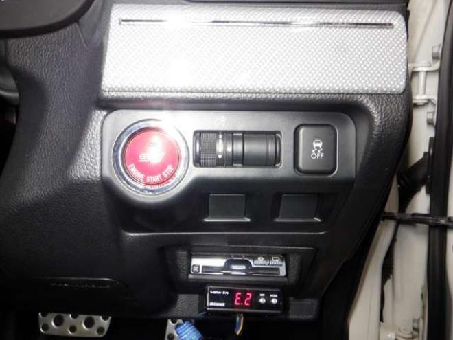 レヴォーグ1.6 GT-S アイサイト 4WD　本州仕入・ナビ・TV・B/T・Bカメラ・前席電動シート・LEDヘッドライト・LEDアクセサリーライナー・パドルシフト・クルコン・アイドリングストップ・衝突軽減・スマートキー・プッシュスタート・ 1600