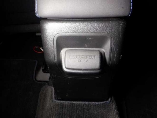 レヴォーグ1.6 GT-S アイサイト 4WD　本州仕入・ナビ・TV・B/T・Bカメラ・前席電動シート・LEDヘッドライト・LEDアクセサリーライナー・パドルシフト・クルコン・アイドリングストップ・衝突軽減・スマートキー・プッシュスタート・ 1600