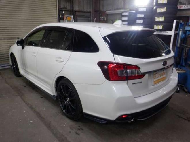 レヴォーグ1.6 GT-S アイサイト 4WD　本州仕入・ナビ・TV・B/T・Bカメラ・前席電動シート・LEDヘッドライト・LEDアクセサリーライナー・パドルシフト・クルコン・アイドリングストップ・衝突軽減・スマートキー・プッシュスタート・ 1600