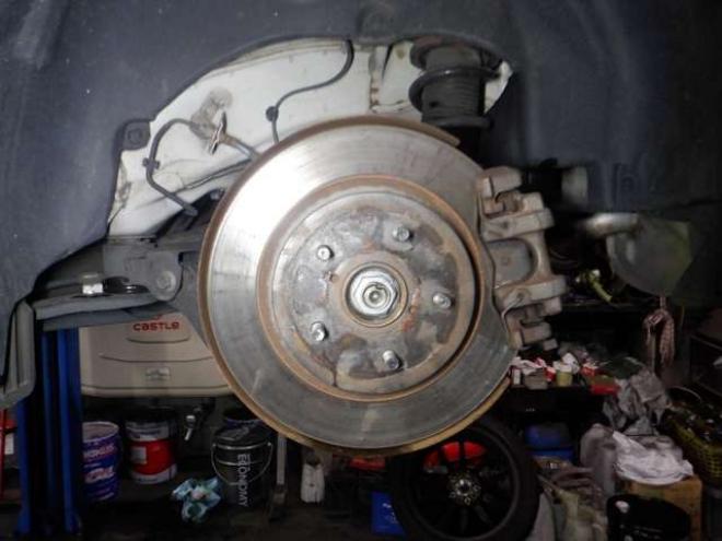 レヴォーグ1.6 GT-S アイサイト 4WD　本州仕入・ナビ・TV・B/T・Bカメラ・前席電動シート・LEDヘッドライト・LEDアクセサリーライナー・パドルシフト・クルコン・アイドリングストップ・衝突軽減・スマートキー・プッシュスタート・ 1600