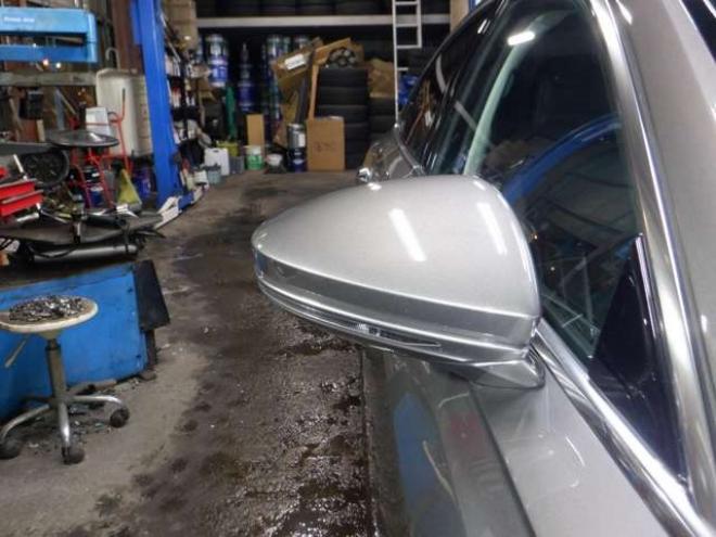 アウディA8 55 TFSI クワトロ 4WD　本州仕入・ナビ・TV・B/T・サンルーフ・黒革・360°カメラ・LEDヘッドライト・後席リモート・BANG&OLUSENサウンド・電動トランク・全席電動シート・全席パワークロージングドア・ヘッドアップディスプレイ 3000