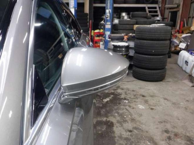 アウディA8 55 TFSI クワトロ 4WD　本州仕入・ナビ・TV・B/T・サンルーフ・黒革・360°カメラ・LEDヘッドライト・後席リモート・BANG&OLUSENサウンド・電動トランク・全席電動シート・全席パワークロージングドア・ヘッドアップディスプレイ 3000