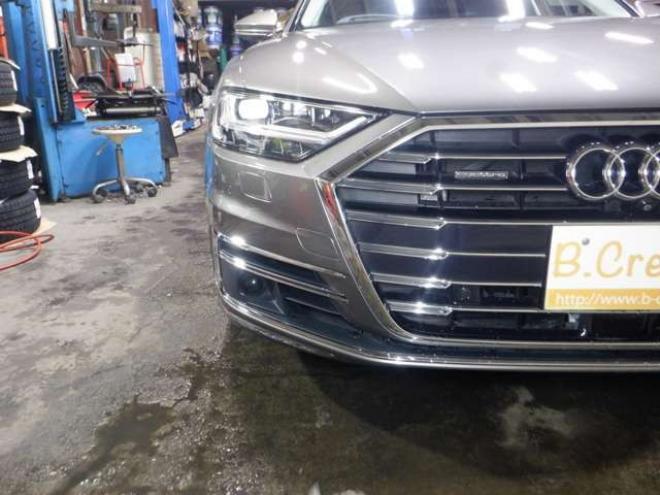 アウディA8 55 TFSI クワトロ 4WD　本州仕入・ナビ・TV・B/T・サンルーフ・黒革・360°カメラ・LEDヘッドライト・後席リモート・BANG&OLUSENサウンド・電動トランク・全席電動シート・全席パワークロージングドア・ヘッドアップディスプレイ 3000