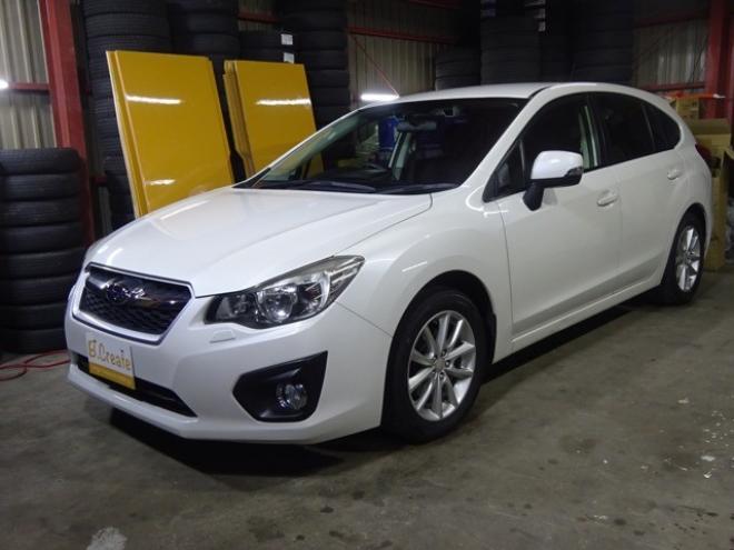 インプレッサスポーツ 2.0 i アイサイト 4WD　本州仕入　4WD　ナビ　フルセグTV  クルコン　バックカメラ　ETC　アイドリングストップ　衝突軽減ブレーキ　HID　フォグランプ　スマートキー　プッシュスタート 2000