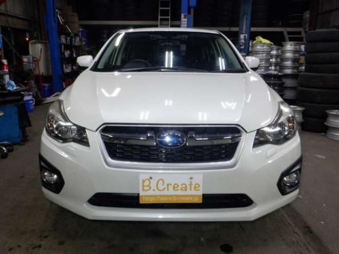 インプレッサスポーツ 2.0 i アイサイト 4WD　本州仕入　4WD　ナビ　フルセグTV  クルコン　バックカメラ　ETC　アイドリングストップ　衝突軽減ブレーキ　HID　フォグランプ　スマートキー　プッシュスタート 2000