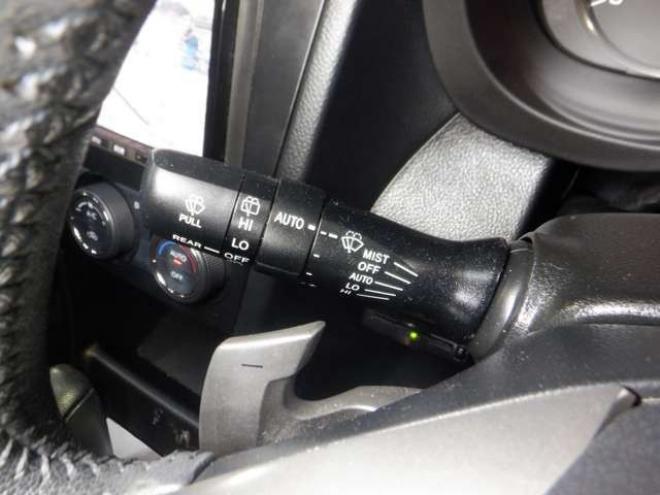 インプレッサスポーツ 2.0 i アイサイト 4WD　本州仕入　4WD　ナビ　フルセグTV  クルコン　バックカメラ　ETC　アイドリングストップ　衝突軽減ブレーキ　HID　フォグランプ　スマートキー　プッシュスタート 2000