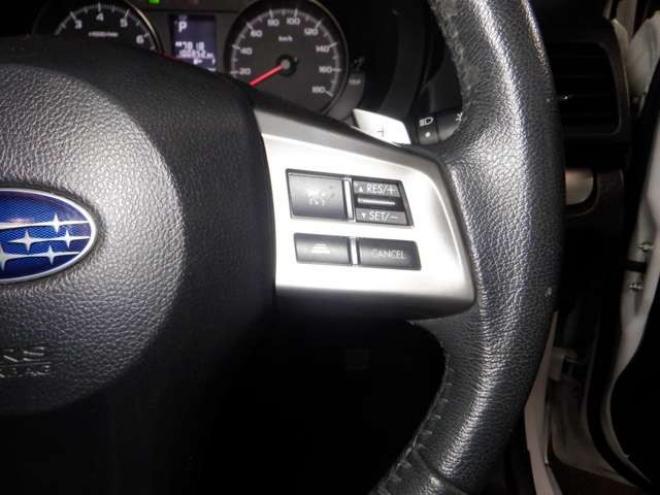 インプレッサスポーツ 2.0 i アイサイト 4WD　本州仕入　4WD　ナビ　フルセグTV  クルコン　バックカメラ　ETC　アイドリングストップ　衝突軽減ブレーキ　HID　フォグランプ　スマートキー　プッシュスタート 2000