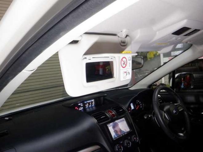 インプレッサスポーツ 2.0 i アイサイト 4WD　本州仕入　4WD　ナビ　フルセグTV  クルコン　バックカメラ　ETC　アイドリングストップ　衝突軽減ブレーキ　HID　フォグランプ　スマートキー　プッシュスタート 2000