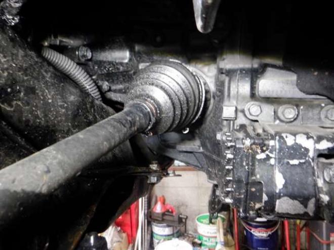 インプレッサスポーツ 2.0 i アイサイト 4WD　本州仕入　4WD　ナビ　フルセグTV  クルコン　バックカメラ　ETC　アイドリングストップ　衝突軽減ブレーキ　HID　フォグランプ　スマートキー　プッシュスタート 2000