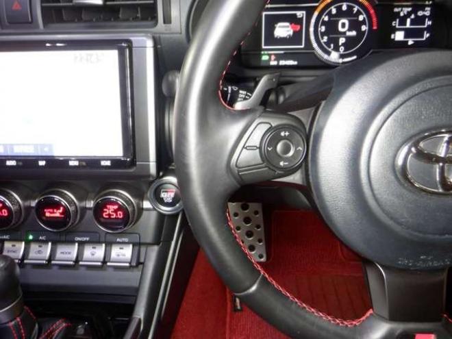 86GR86　2.4 RZ　ナビ・TV・B/T・Bカメラ・HKS車高調・SARDマフラー・LEDヘッドライト・ハーフレザー・シートヒーター・衝突軽減・ブラインドスポット・クルコン・レーンキープ・オートマチックハイビーム・クリアランスソナー 2WD 2400