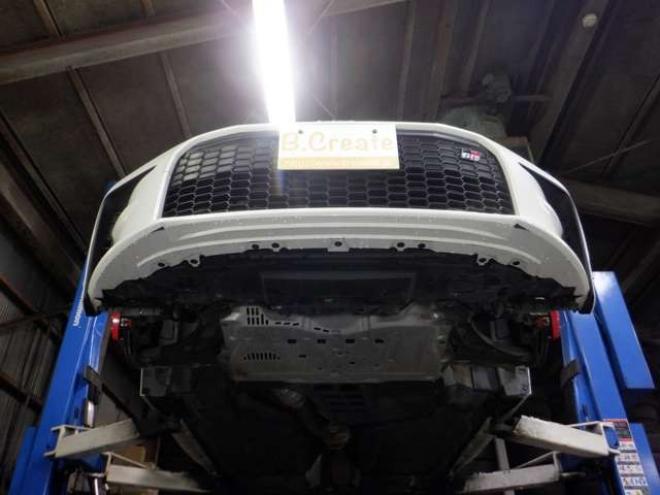 86GR86　2.4 RZ　ナビ・TV・B/T・Bカメラ・HKS車高調・SARDマフラー・LEDヘッドライト・ハーフレザー・シートヒーター・衝突軽減・ブラインドスポット・クルコン・レーンキープ・オートマチックハイビーム・クリアランスソナー 2WD 2400