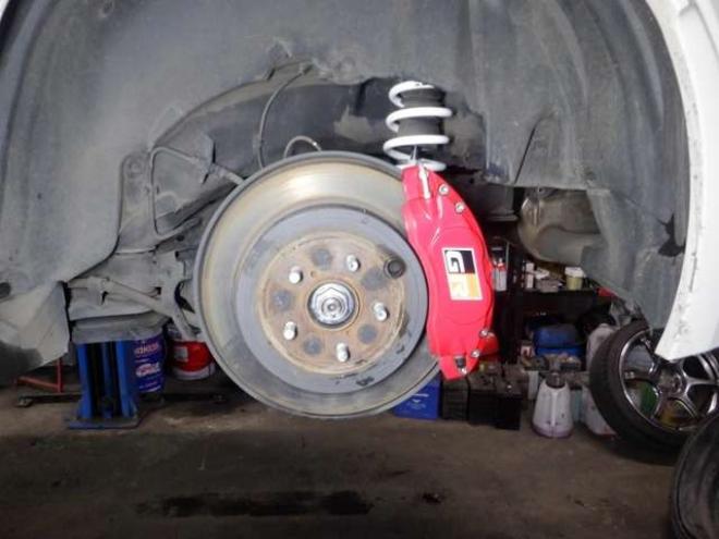 86GR86　2.4 RZ　ナビ・TV・B/T・Bカメラ・HKS車高調・SARDマフラー・LEDヘッドライト・ハーフレザー・シートヒーター・衝突軽減・ブラインドスポット・クルコン・レーンキープ・オートマチックハイビーム・クリアランスソナー 2WD 2400