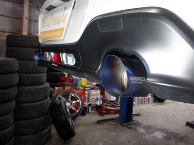 86GR86　2.4 RZ　ナビ・TV・B/T・Bカメラ・HKS車高調・SARDマフラー・LEDヘッドライト・ハーフレザー・シートヒーター・衝突軽減・ブラインドスポット・クルコン・レーンキープ・オートマチックハイビーム・クリアランスソナー 2WD 2400