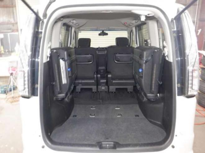 セレナ2.0 ハイウェイスター 4WD　本州仕入・後期型・ナビ・TV・B/T・Bカメラ・両側電動・インテリキー・プッシュスタート・アイドリングストップ・LEDヘッドライト・クルコン・ETC・ 2000