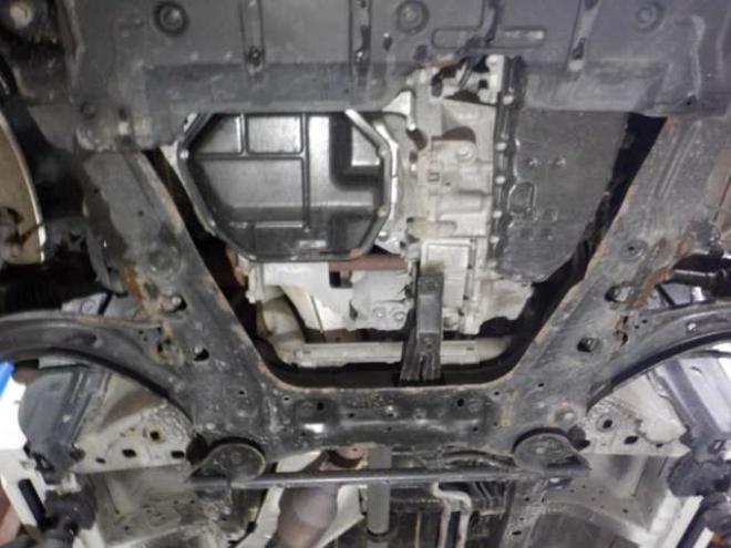 セレナ2.0 ハイウェイスター 4WD　本州仕入・後期型・ナビ・TV・B/T・Bカメラ・両側電動・インテリキー・プッシュスタート・アイドリングストップ・LEDヘッドライト・クルコン・ETC・ 2000