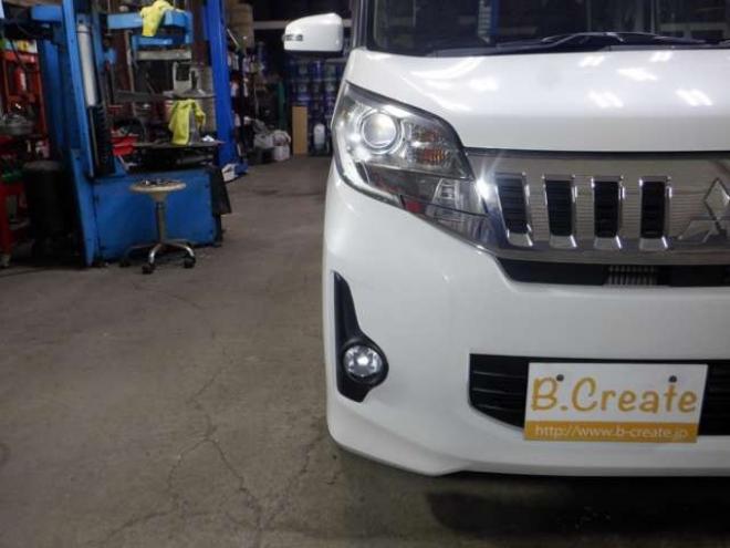 eKスペースカスタム T 4WD　ナビ・TV・Bカメラ・B/T・両側電動・ターボ・スマートキー・プッシュスタート・純正エンスタ・HID・ベンチシート・フォグランプ・リア席サンシェード・シートヒーター・寒冷地仕様 660