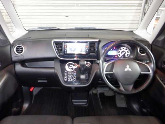 eKスペースカスタム T 4WD　ナビ・TV・Bカメラ・B/T・両側電動・ターボ・スマートキー・プッシュスタート・純正エンスタ・HID・ベンチシート・フォグランプ・リア席サンシェード・シートヒーター・寒冷地仕様 660